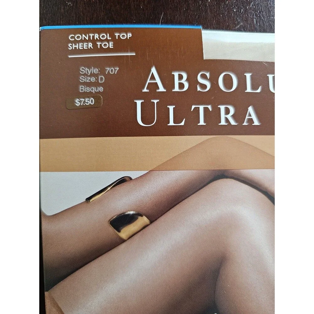 Hanes Absolutely Ultra Sheer Pantyhose Size D Bisque Control Top Sheer Toe NIP